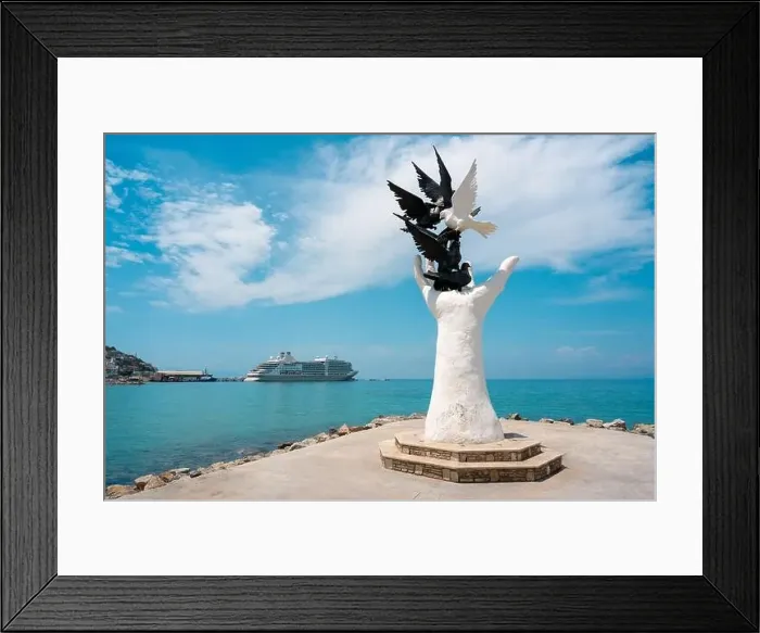 Framed Print : Hand of Peace Sculpture and cruise ship behind it in Kusadasi Aydin