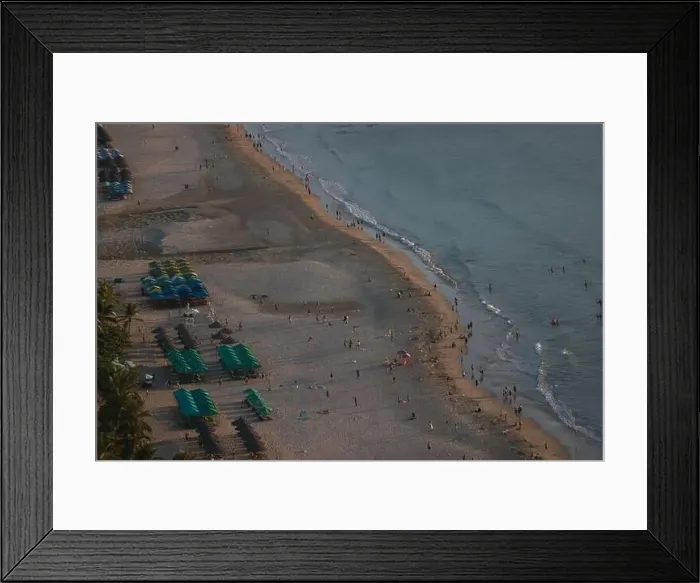 Framed Print : beach pavilion and My Khe beach in Da Nang, Vietnam Framed Print : beach pavilion and My Khe beach in Da Nang, Vietnam