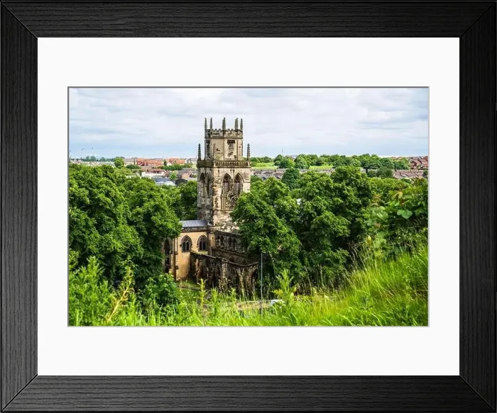 Framed Print : All Saints Church in Pontefract, West Yorkshire, England Framed Print : All Saints Church in Pontefract, West Yorkshire, England