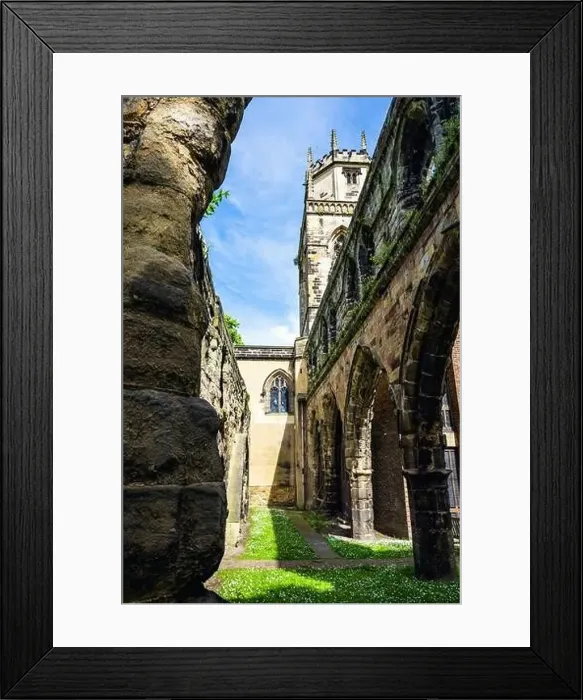 Framed Print : All Saints Church in Pontefract, West Yorkshire, England Framed Print : All Saints Church in Pontefract, West Yorkshire, England