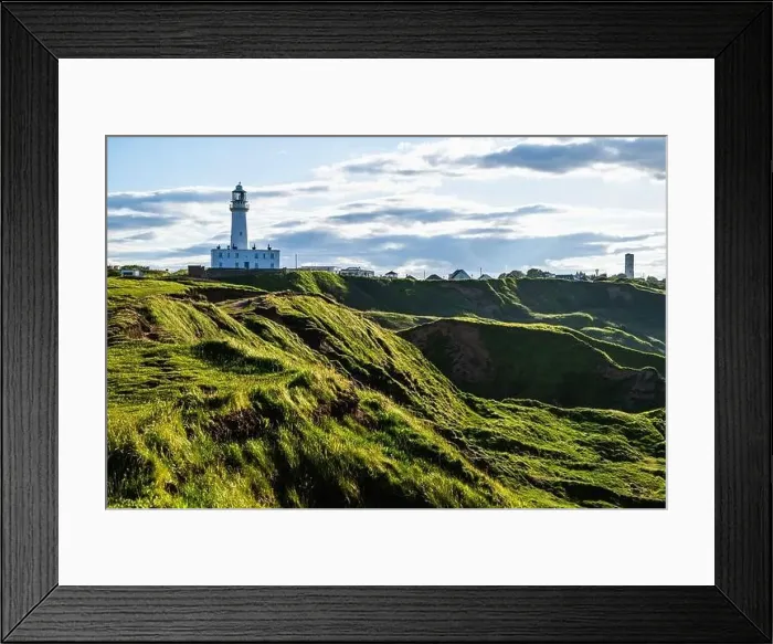 Framed Print : Flamborough Lighthouse, Flamborough, Yorkshire, England Framed Print : Flamborough Lighthouse, Flamborough, Yorkshire, England