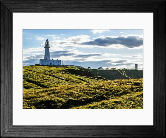 Framed Print : Flamborough Lighthouse, Flamborough, Yorkshire, England Framed Print : Flamborough Lighthouse, Flamborough, Yorkshire, England