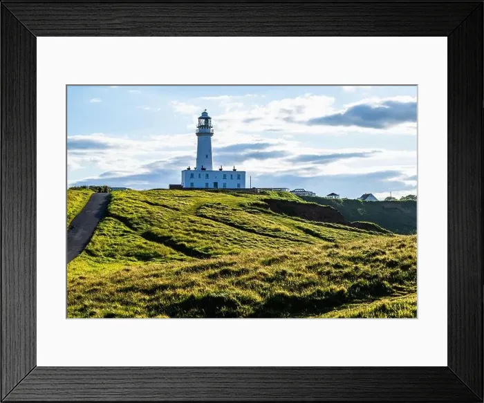 Framed Print : Flamborough Lighthouse, Flamborough, Yorkshire, England Framed Print : Flamborough Lighthouse, Flamborough, Yorkshire, England