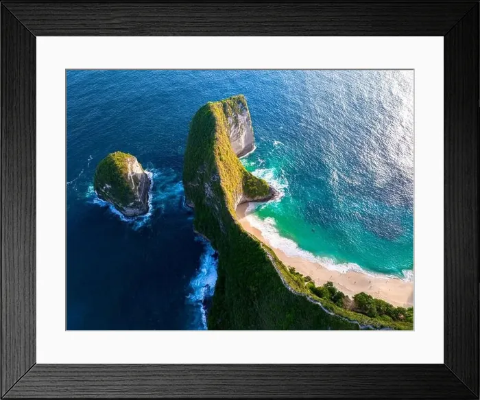 Framed Print : Airview of Kelingking Beach on Nusa Penida Island, Indonesia Framed Print : Airview of Kelingking Beach on Nusa Penida Island, Indonesia