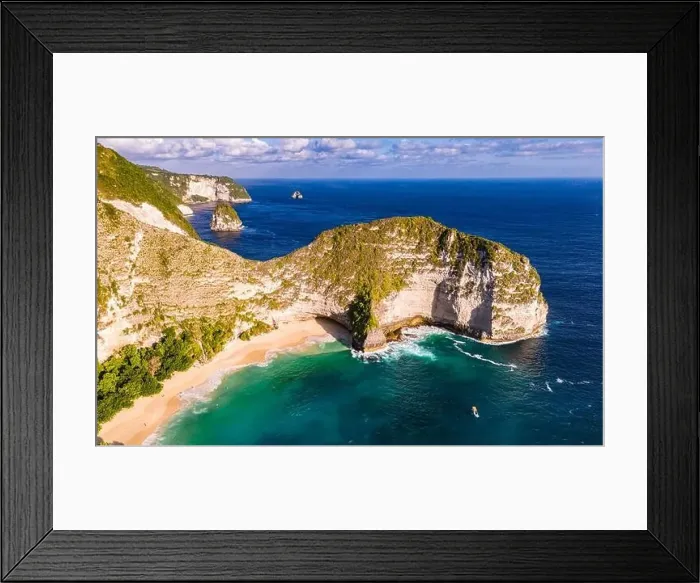 Framed Print : Airview of Kelingking Beach on Nusa Penida Island, Indonesia Framed Print : Airview of Kelingking Beach on Nusa Penida Island, Indonesia