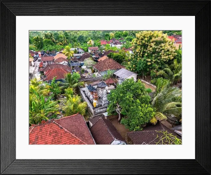 Framed Print : Village of Pejukutan on Nusa Penida Island, in Klungkung Regency, Indonesia Framed Print : Village of Pejukutan on Nusa Penida Island, in Klungkung Regency, Indonesia