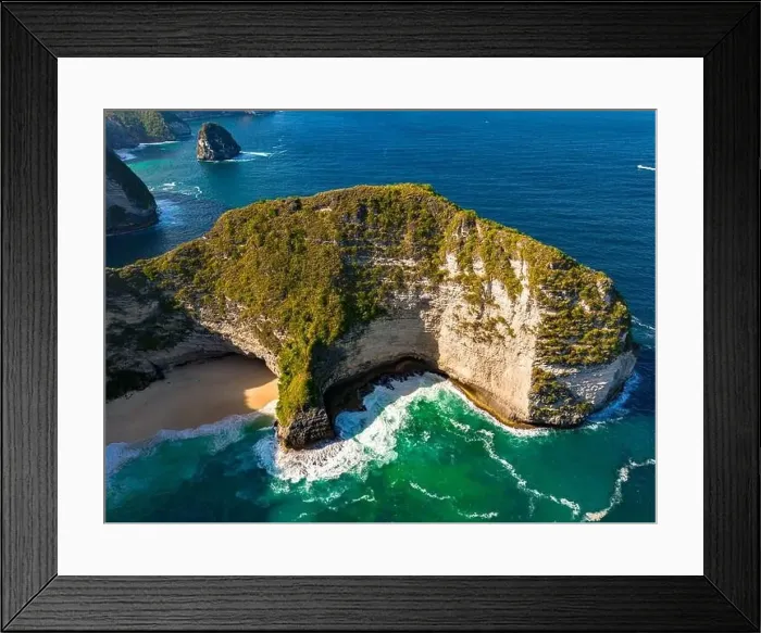 Framed Print : Airview of Kelingking Beach on Nusa Penida Island, Indonesia Framed Print : Airview of Kelingking Beach on Nusa Penida Island, Indonesia