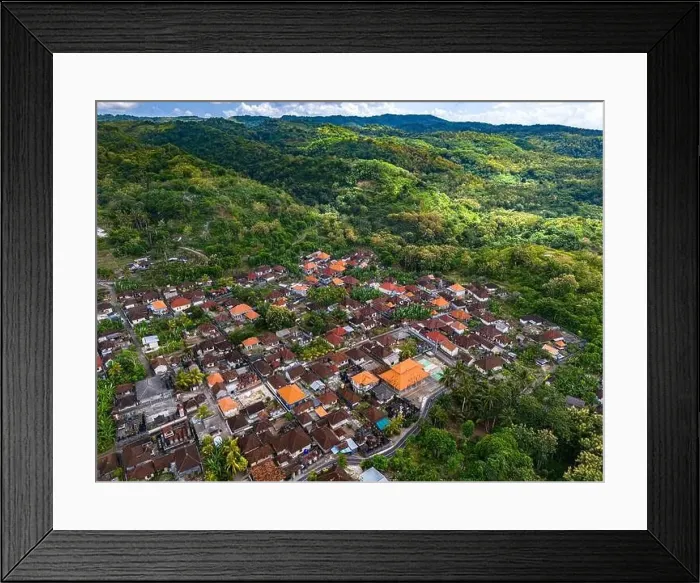 Framed Print : Village of Pejukutan on Nusa Penida Island, in Klungkung Regency, Indonesia Framed Print : Village of Pejukutan on Nusa Penida Island, in Klungkung Regency, Indonesia