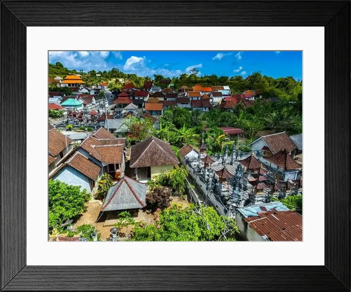 Framed Print : Aerial view of a small village in Tanglad, Nusa Penida, Klungkung Regency, Indonezja Framed Print : Aerial view of a small village in Tanglad, Nusa Penida, Klungkung Regency, Indonezja