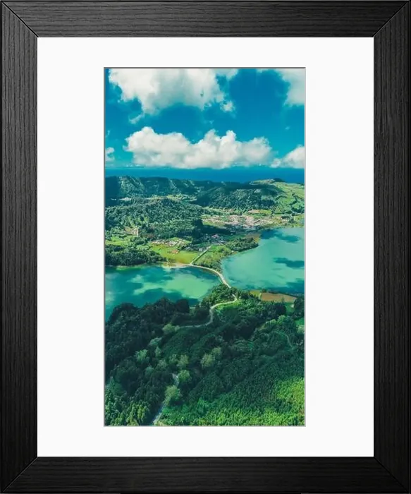 Framed Print : An aerial shot showcasing the vibrant greenery Framed Print : An aerial shot showcasing the vibrant greenery