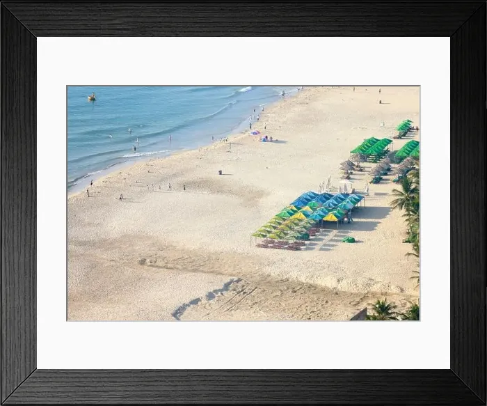Framed Print : beach pavilion and My Khe beach in Da Nang, Vietnam Framed Print : beach pavilion and My Khe beach in Da Nang, Vietnam