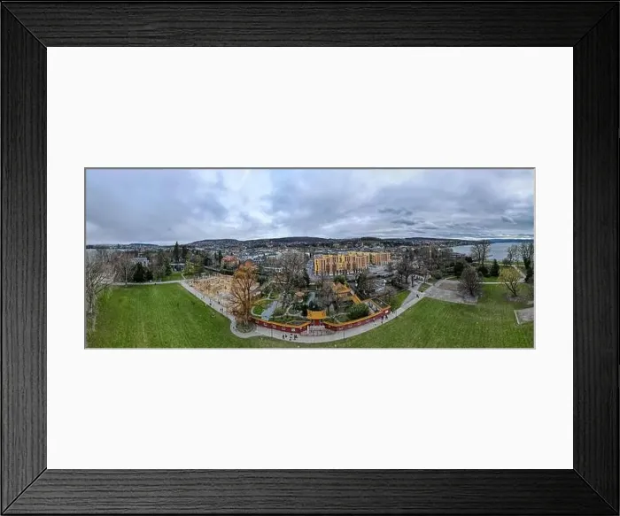 Framed Print : Zurich, Switzerland - 29 Oktober 2023 Framed Print : Zurich, Switzerland - 29 Oktober 2023
