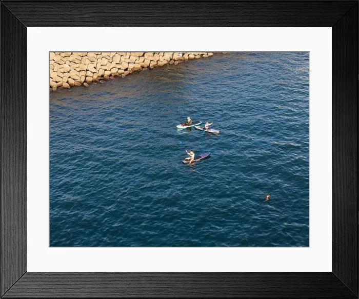 Framed Print : Young people enjoying marine sports such as SUP in Keelung City, Taiwan. September 2024 Framed Print : Young people enjoying marine sports such as SUP in Keelung City, Taiwan. September 2024
