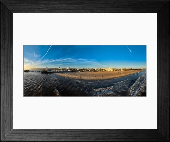 Framed Print : The Santa Monica Beach Pier in California Framed Print : The Santa Monica Beach Pier in California