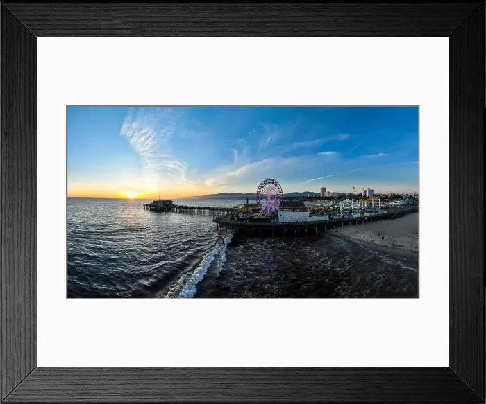 Framed Print : The Santa Monica Beach Pier in California Framed Print : The Santa Monica Beach Pier in California