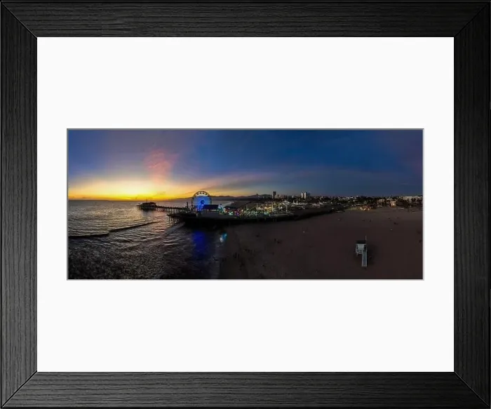 Framed Print : The Santa Monica Beach Pier in California Framed Print : The Santa Monica Beach Pier in California
