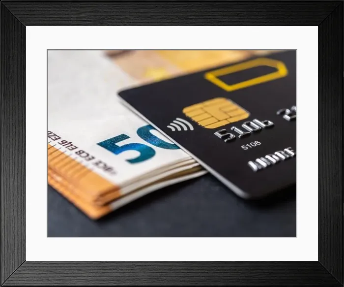 Framed Print : Credit card on fifty euro banknotes macro Framed Print : Credit card on fifty euro banknotes macro