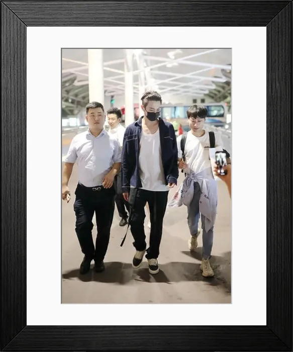 Framed Print : Chinese singer and actor Xukai arrives at the Beijing Capital International Airport after landing in Beijing Framed Print : Chinese singer and actor Xukai arrives at the Beijing Capital International Airport after landing in Beijing