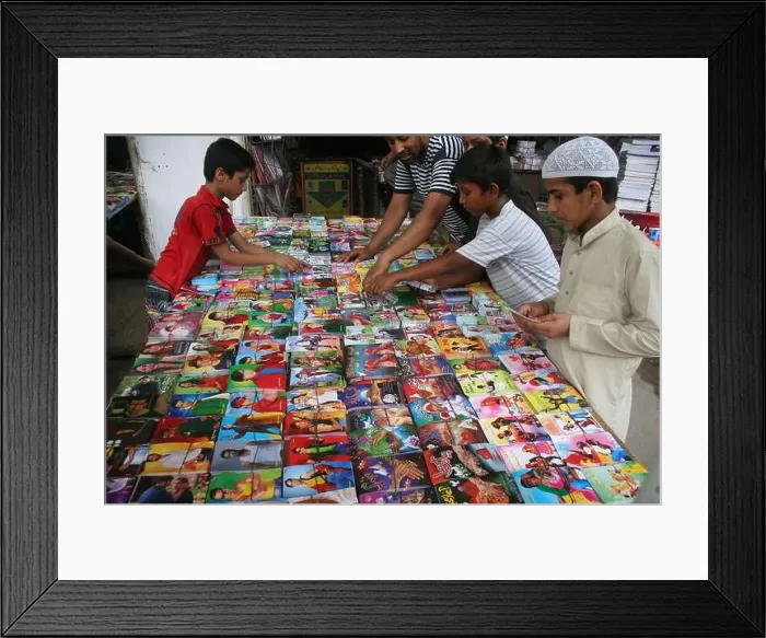 Framed Print : Lahore, Pakistan. 07th Feb, 2015 Framed Print : Lahore, Pakistan. 07th Feb, 2015