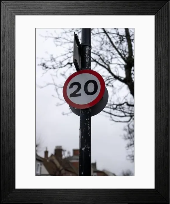 Framed Print : 20mph speed limit road sign in Saffron Walden High Street Framed Print : 20mph speed limit road sign in Saffron Walden High Street