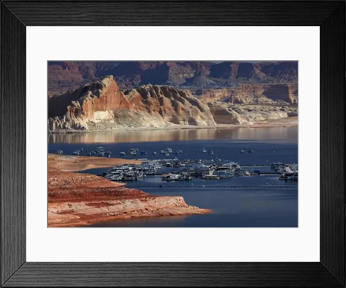 Framed Print : Lake Powell and houseboats at Wahweap Marina Framed Print : Lake Powell and houseboats at Wahweap Marina