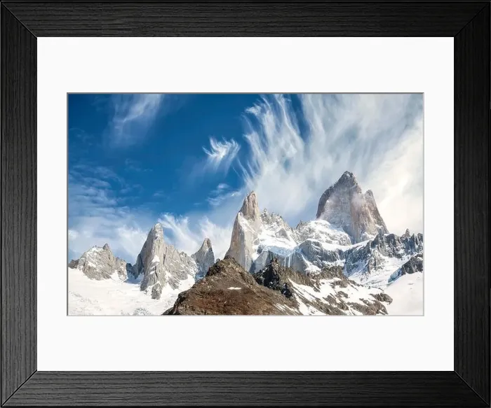 Framed Print : Fitz Roy Mountain Range in Patagonia, Argentina Framed Print : Fitz Roy Mountain Range in Patagonia, Argentina