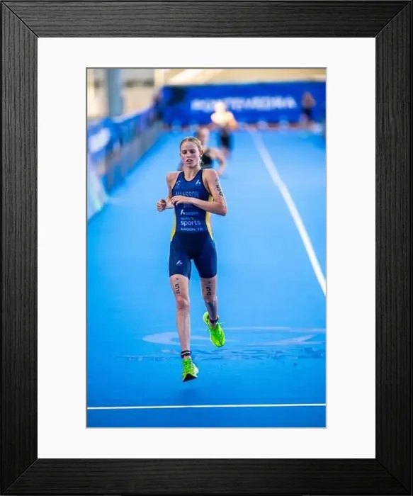 Framed Print : Tilda Månsson participating in Pontevedra in the 2023 World Triathlon Championship Series Framed Print : Tilda Månsson participating in Pontevedra in the 2023 World Triathlon Championship Series