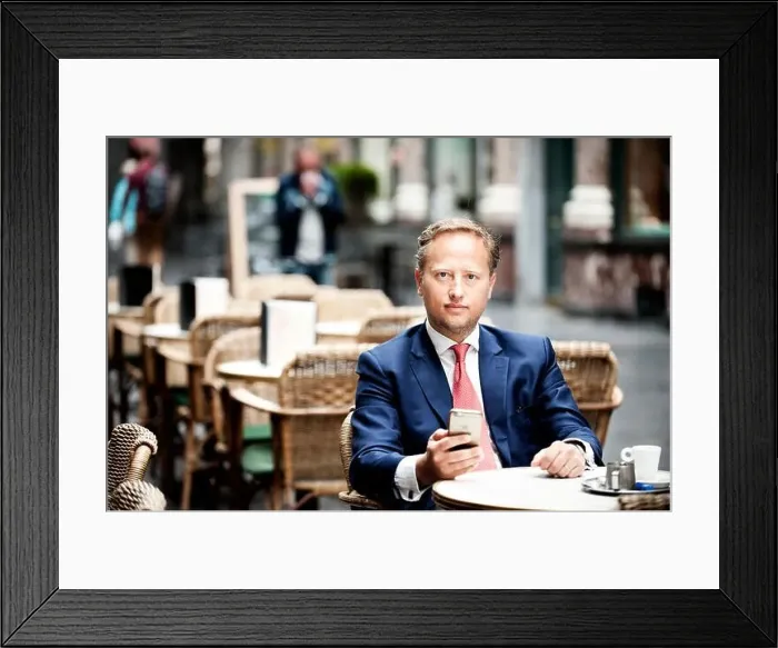 Framed Print : Pierre-Emmanuel Noel, senior banker at the European Investment Bank (Belgium, 10 / 05 / 2016) Framed Print : Pierre-Emmanuel Noel, senior banker at the European Investment Bank (Belgium, 10 / 05 / 2016)