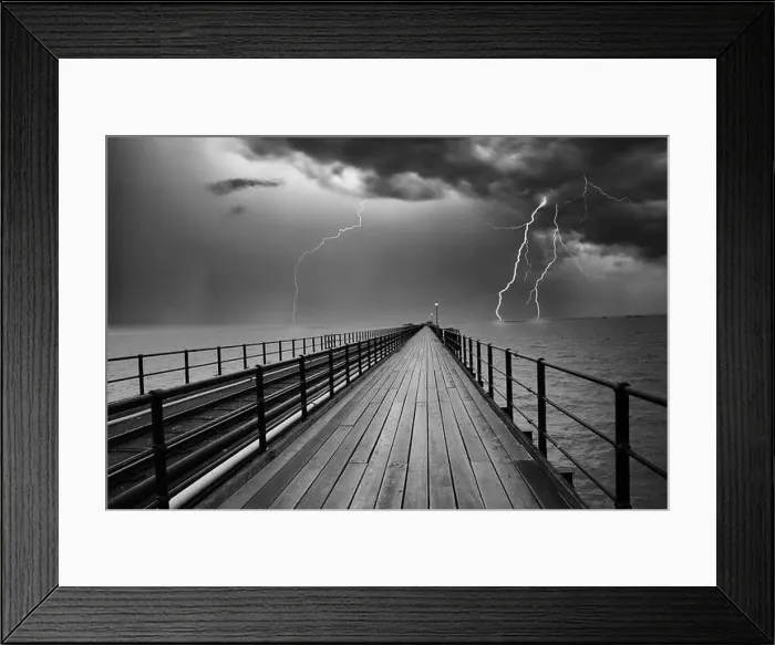 Framed Print : Storm over Southend on Sea pier, on the south east coast of England Framed Print : Storm over Southend on Sea pier, on the south east coast of England