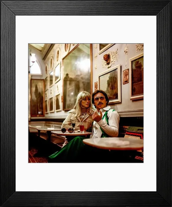 Framed Print : Vintage Rome 1970s, stylish couple having a drink inside Antico Caffé Greco cafe, Italy, Europe Framed Print : Vintage Rome 1970s, stylish couple having a drink inside Antico Caffé Greco cafe, Italy, Europe