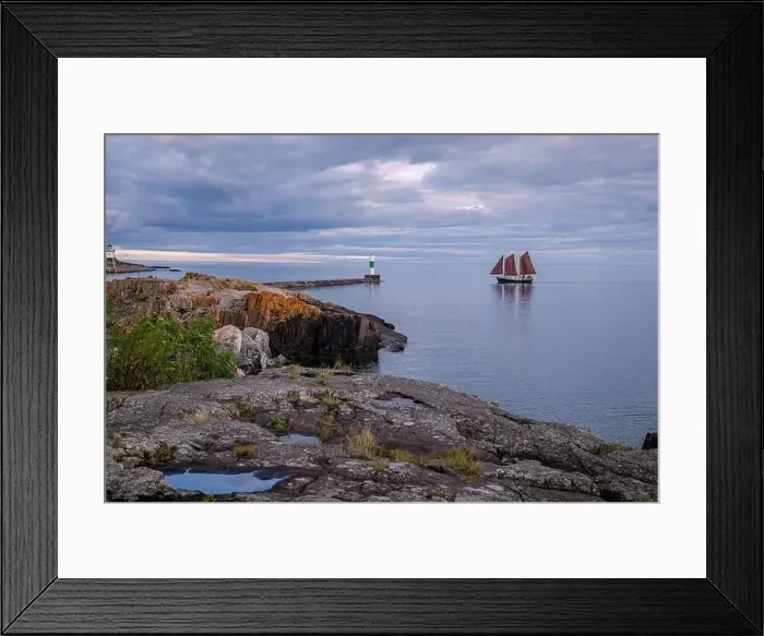 Framed Print : Lake Superior North Shore at Grand Marais Framed Print : Lake Superior North Shore at Grand Marais