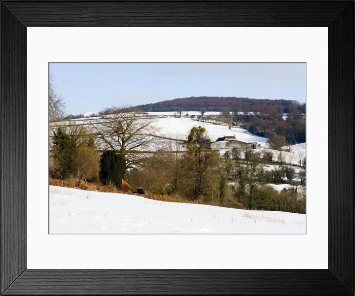 Framed Print : Winter snow on the Cotswolds at Highfold Farm near Painswick, Gloucestershire Framed Print : Winter snow on the Cotswolds at Highfold Farm near Painswick, Gloucestershire