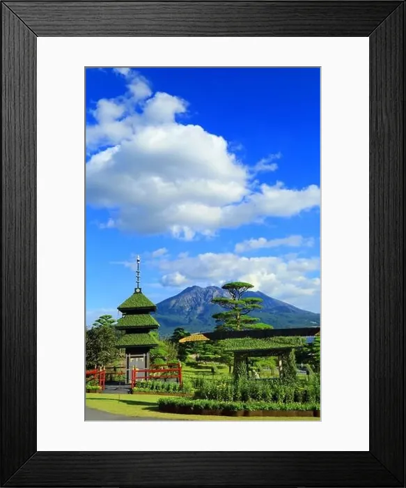 Framed Print : Senganen Garden and Sakurajima Framed Print : Senganen Garden and Sakurajima