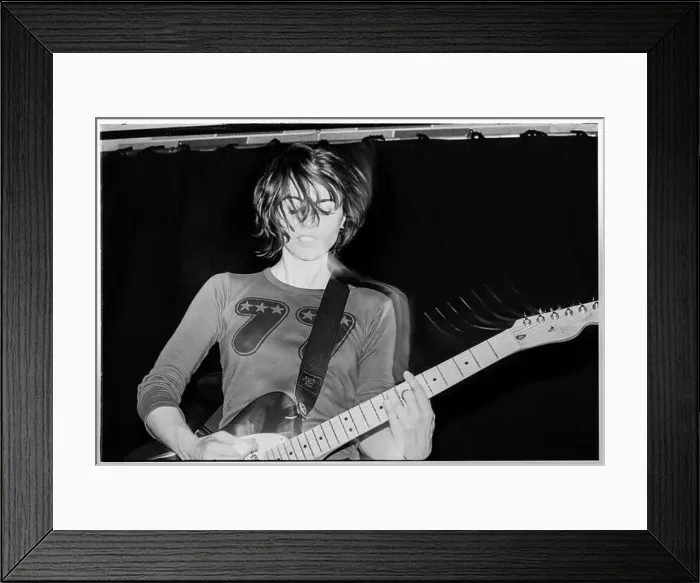 Framed Print : Louise Wener of rock band Sleeper playing at Cardiff University Terminal in Cardiff Framed Print : Louise Wener of rock band Sleeper playing at Cardiff University Terminal in Cardiff