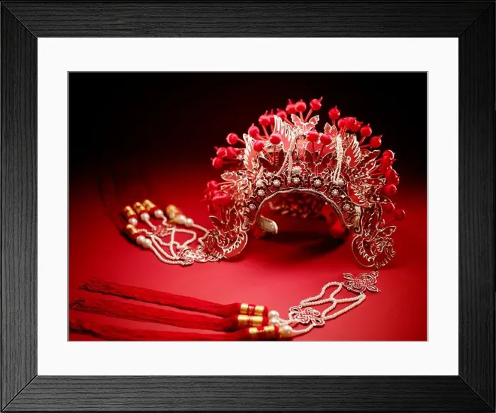 Framed Print : Chinese traditional wedding crown, phoenix coronal Framed Print : Chinese traditional wedding crown, phoenix coronal