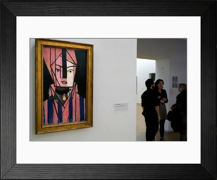 Framed Print : Henri Matisse's Pink and White head (Tete blanche et rose) Framed Print : Henri Matisse's Pink and White head (Tete blanche et rose)