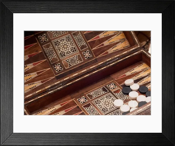 Framed Print : Backgammon board game antique box display at carboot sale in Bath, UK Framed Print : Backgammon board game antique box display at carboot sale in Bath, UK