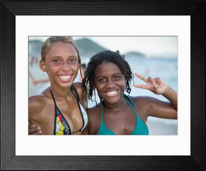 Framed Print : bathers and people relaxing on the Copacabana Beach, Rio de Janeiro, Brazil Framed Print : bathers and people relaxing on the Copacabana Beach, Rio de Janeiro, Brazil