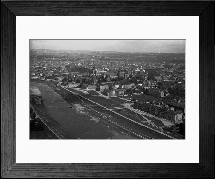 Framed Print : Kraków, 1947-09. Widok z lotu ptaka