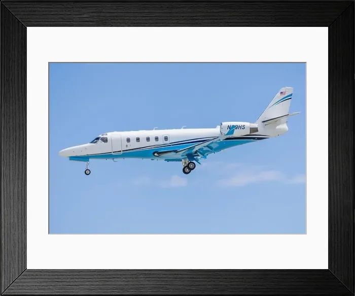 Framed Print : N89HS Gulfstream G100 landing at Palm Springs (PSP / KPSP) Framed Print : N89HS Gulfstream G100 landing at Palm Springs (PSP / KPSP)