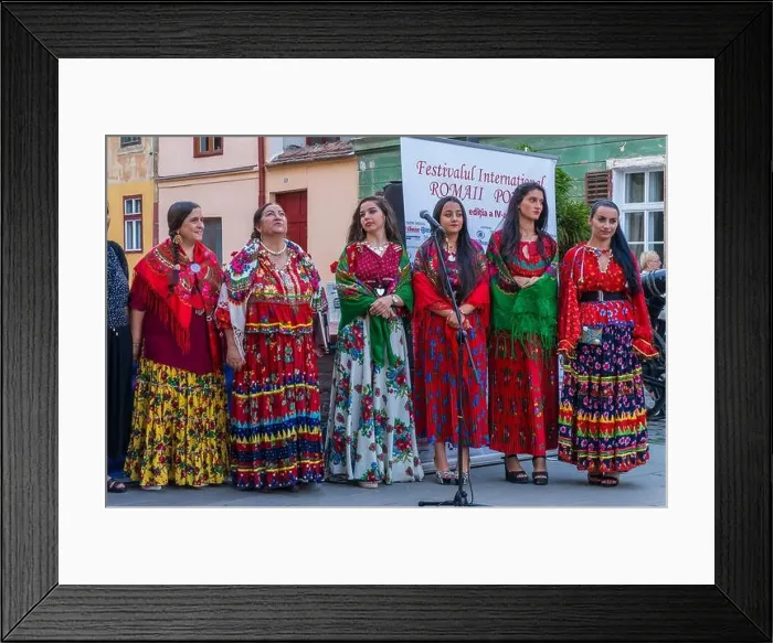 Framed Print : Bohemian Gypsy Life at Sibiu Internațional Poetry Roma Festival Framed Print : Bohemian Gypsy Life at Sibiu Internațional Poetry Roma Festival