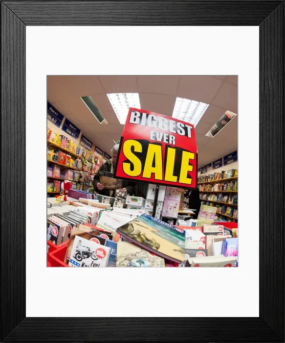 Framed Print : Book sale at a branch of The Works, discount bookshop, UK Framed Print : Book sale at a branch of The Works, discount bookshop, UK