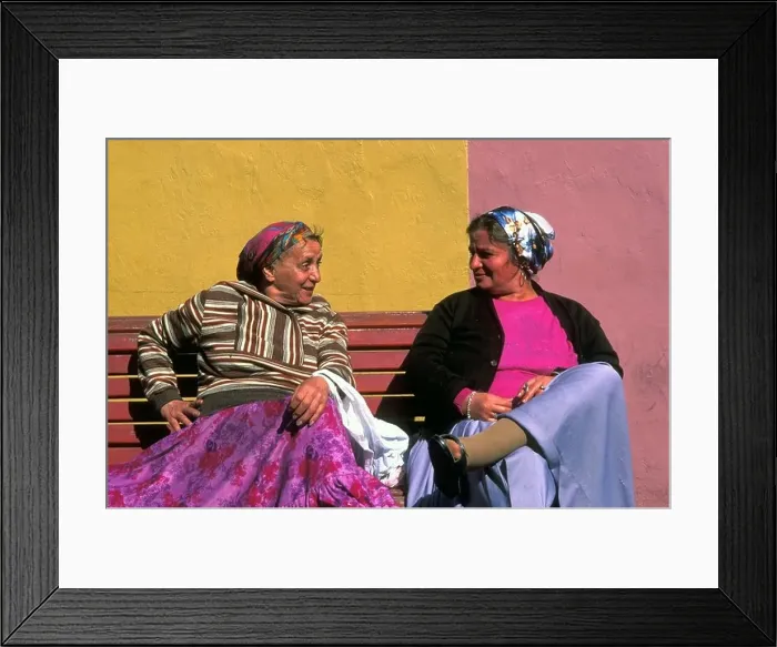 Framed Print : gypsy women in La Boca, Buenos Aires, Argentina Framed Print : gypsy women in La Boca, Buenos Aires, Argentina