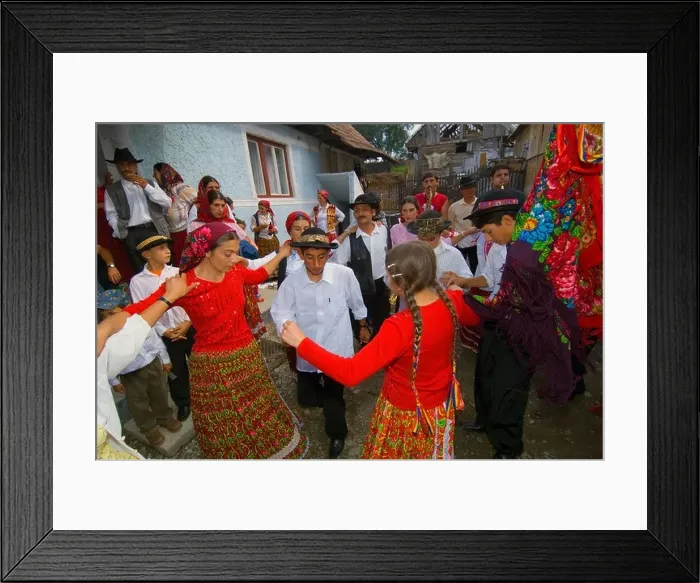 Framed Print : Gypsy wedding in Transylvania, people dancing, Romania Framed Print : Gypsy wedding in Transylvania, people dancing, Romania