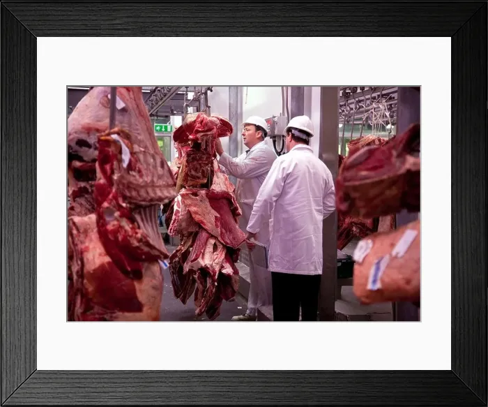 Framed Print : Smithfield market, London Central Markets, City of London, largest wholesale meat market in the UK Framed Print : Smithfield market, London Central Markets, City of London, largest wholesale meat market in the UK