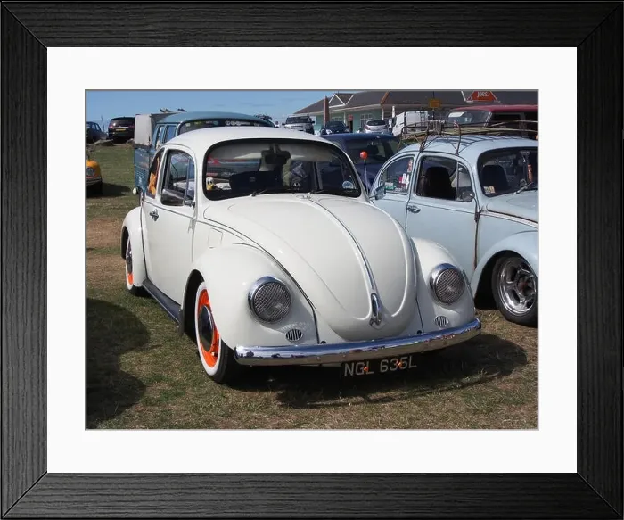 Framed Print : A customised white Volkswagen Beatle Framed Print : A customised white Volkswagen Beatle