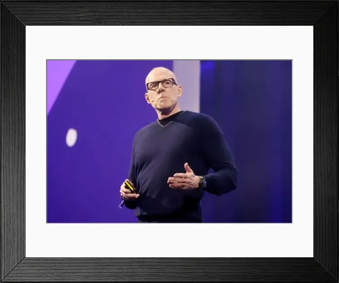 Framed Print : Scott Galloway beim OMR Festival 2024 in den Messehallen. Hamburg, 07.05.2024 Framed Print : Scott Galloway beim OMR Festival 2024 in den Messehallen. Hamburg, 07.05.2024