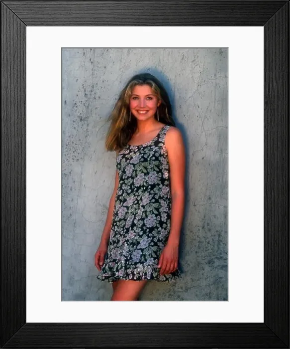 Framed Print : Malibu, California, USA 27th September 1994 (Exclusive) Actress Sarah Chalke poses at a photo shoot on September 27
