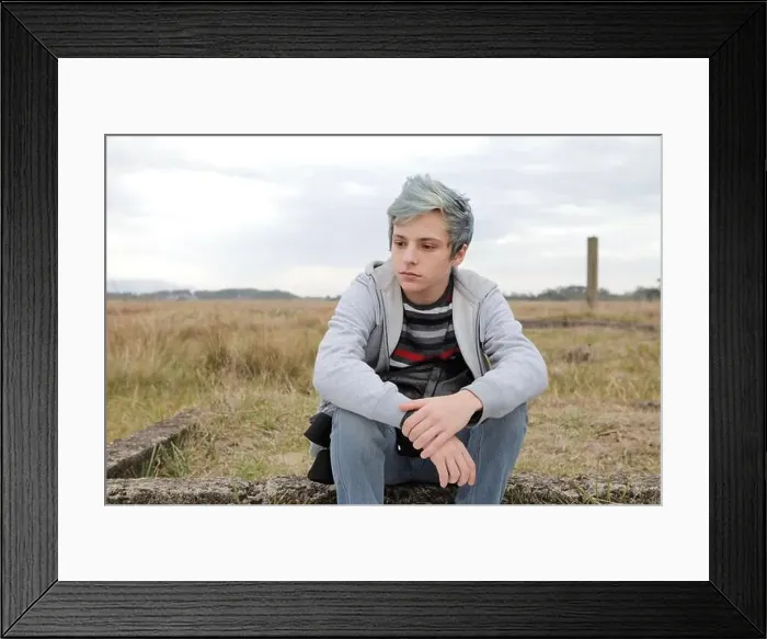 Framed Print : Beira-Mar Seashore Year : 2015 Brazil Director : Filipe Matzembacher, Marcio Reolon Mauricio Jose Barcellos Framed Print : Beira-Mar Seashore Year : 2015 Brazil Director : Filipe Matzembacher, Marcio Reolon Mauricio Jose Barcellos