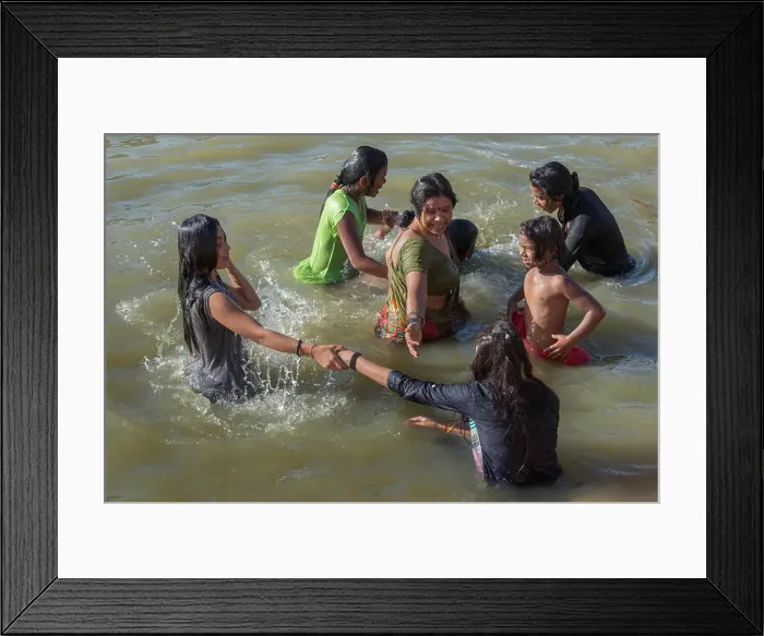 Framed Print : Female Pilgrims Bathing At Shipra River Ghats, Shahi Snaan (Royal Holy Dip), Ujjain Kumbh Mela 2016 Framed Print : Female Pilgrims Bathing At Shipra River Ghats, Shahi Snaan (Royal Holy Dip), Ujjain Kumbh Mela 2016